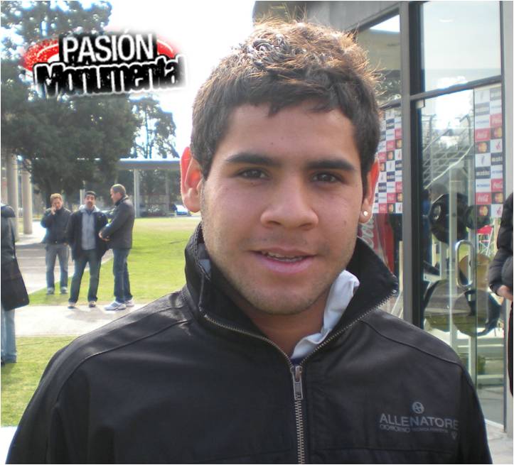 Villalva: "Me quedo en River"