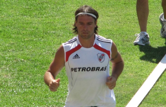 Cavenaghi: "Yo siempre quiero jugar"