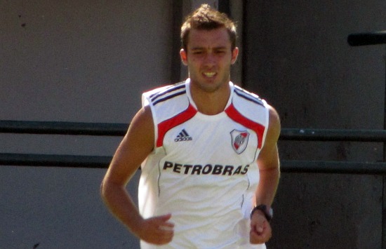Pezzella, concentrado para el viernes
