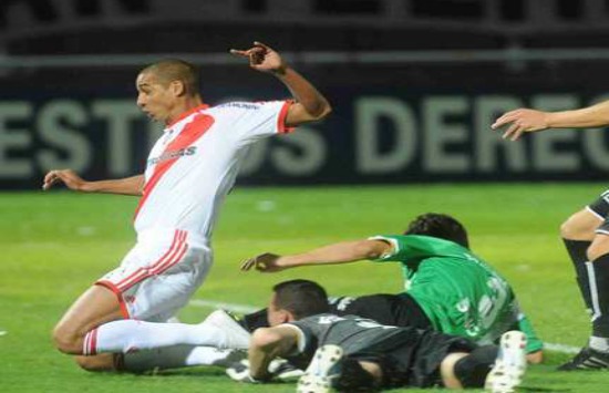 Trezeguet no pudo hacer su gol