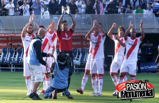 Sigue en deuda