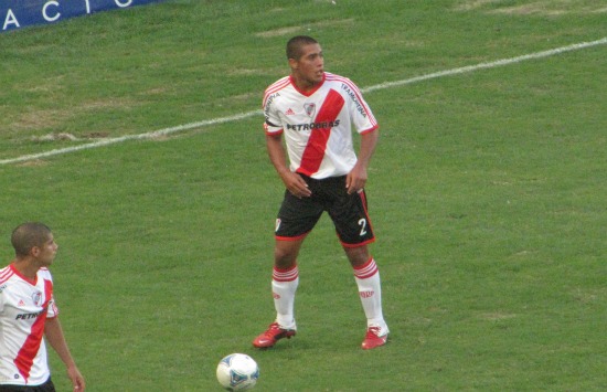 River le compró el pase a Maidana
