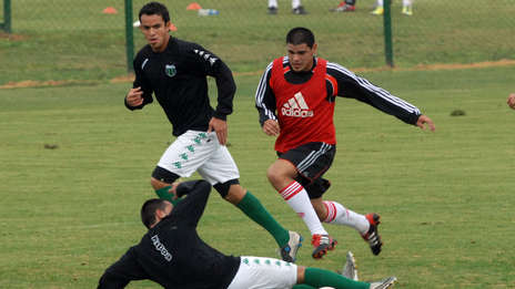 Preocupante derrota de los suplentes