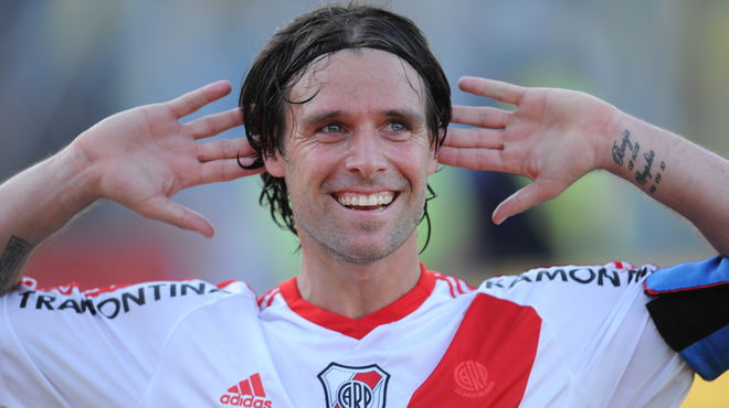 “Passarella me llamó para arreglar lo de Cavenaghi”