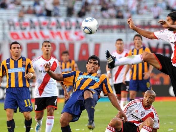 Con Central, por ahora, va a las 18.15