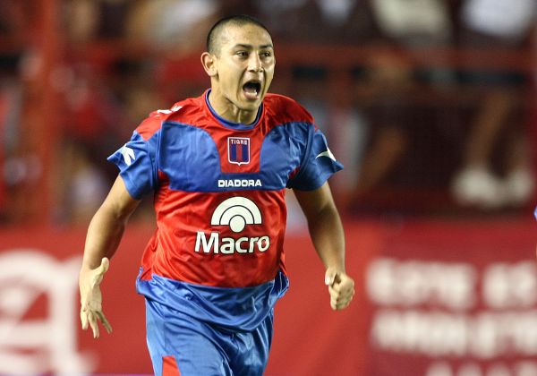 River trae un goleador lesionado
