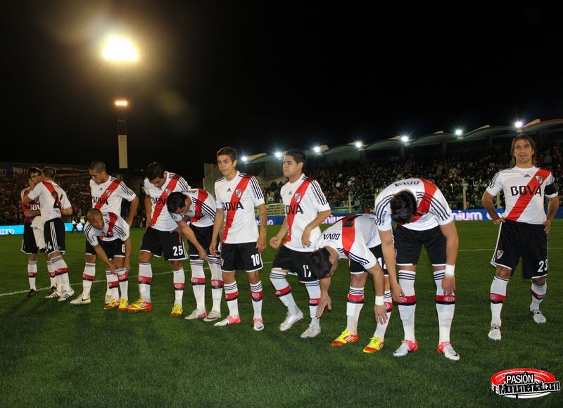 ¿Y si entrás vos, Pelado?