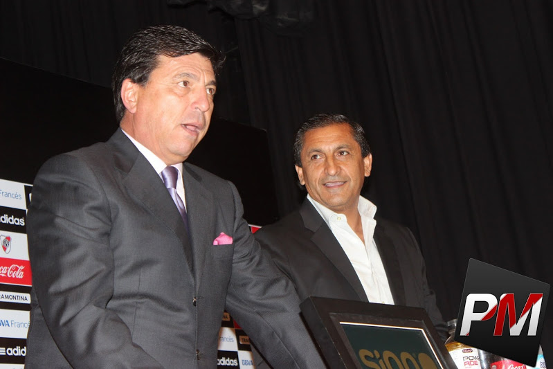 Agradecidos a Almeyda