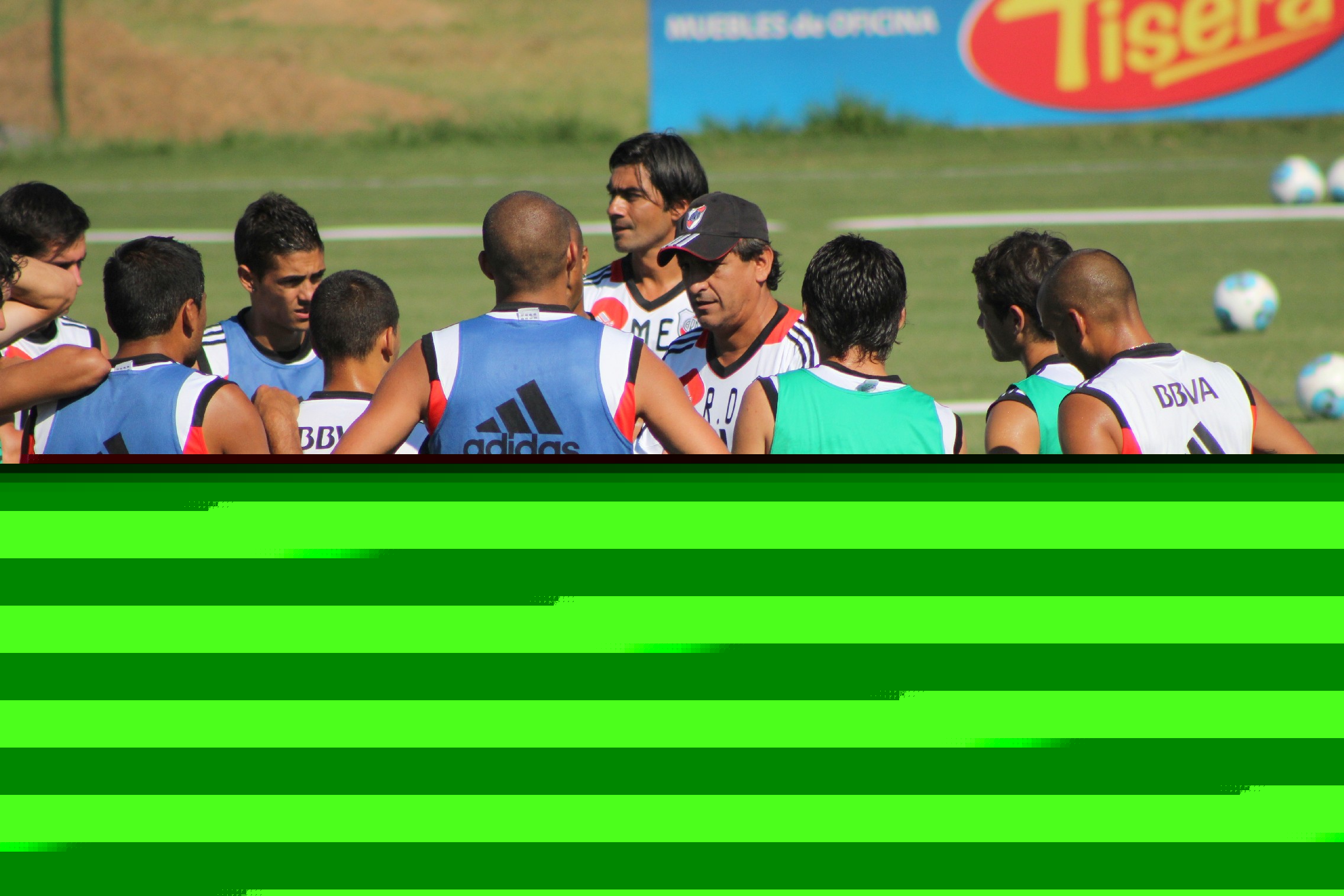 Se viene el 4-4-2
