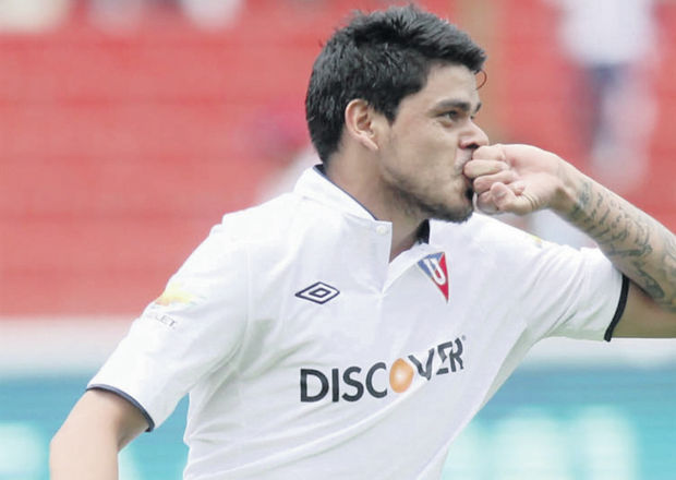 Gustavo Bou, figura en Ecuador