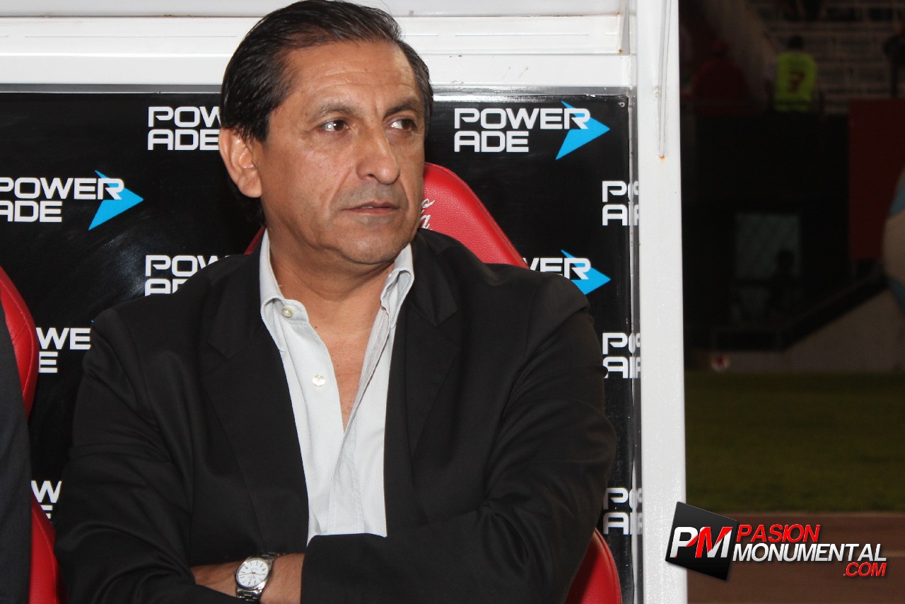 "Se juega el prestigio del club, no el de Ramón Díaz"