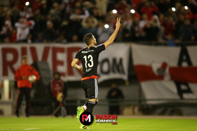 Vienen por Alario