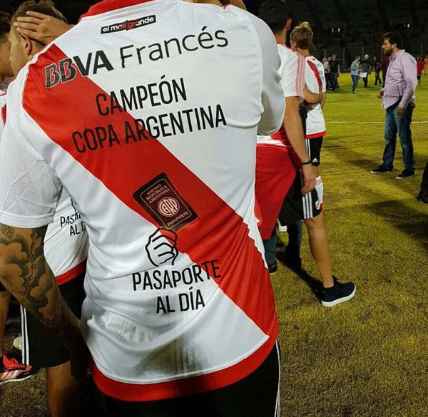 A jugar con el pasaporte al día