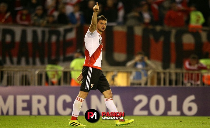 "Voy a seguir jugando en River"