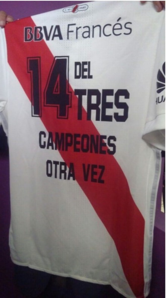 Con dedicatoria especial