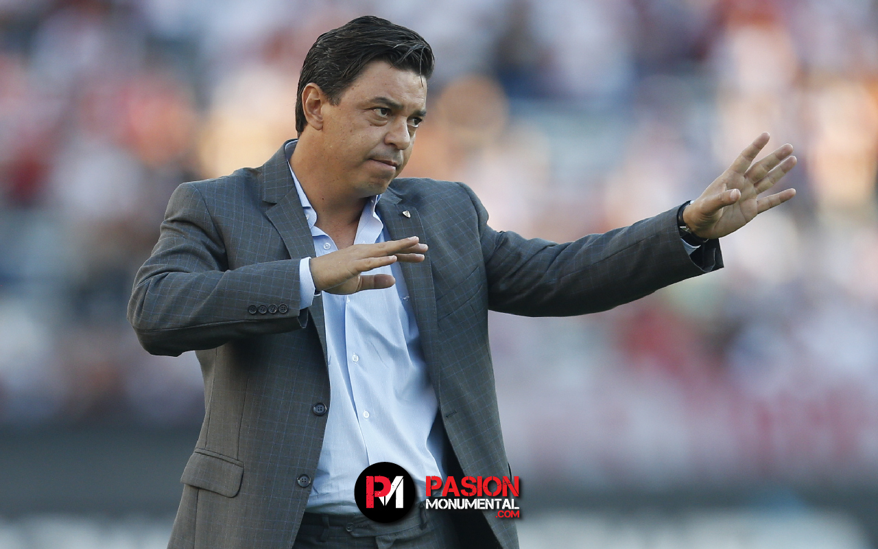 Un mimo para Gallardo: "Tenés que dirigir la Selección"