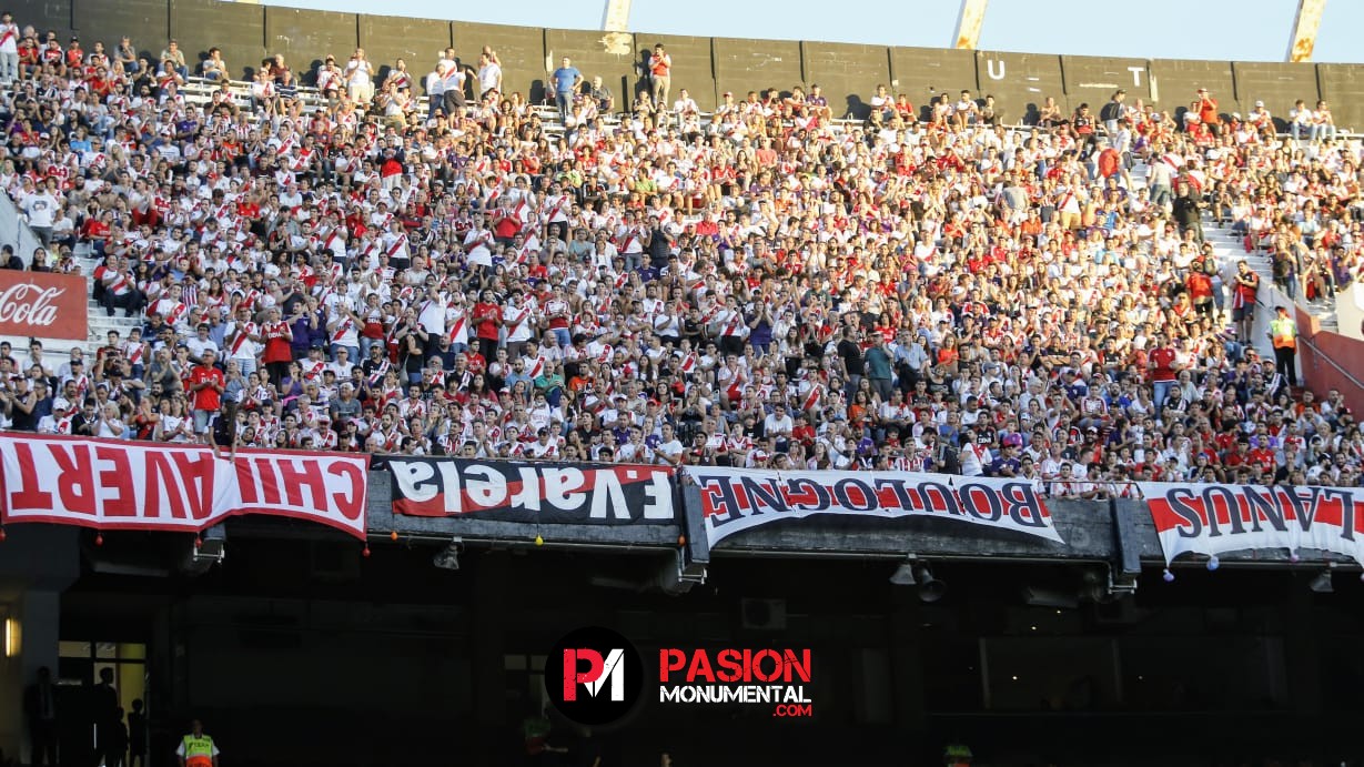 Las banderas, al revés