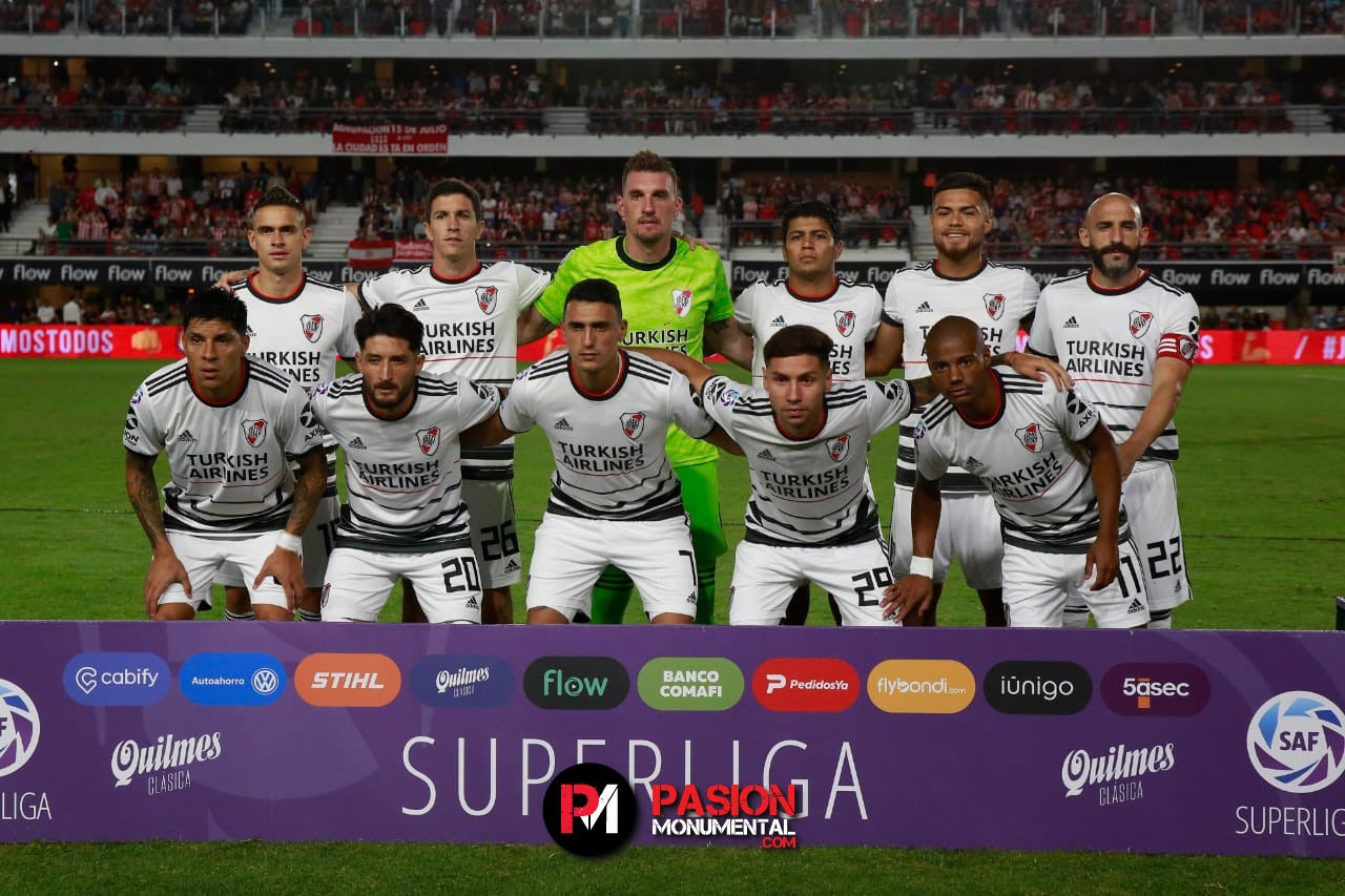 Puntajes vs Estudiantes