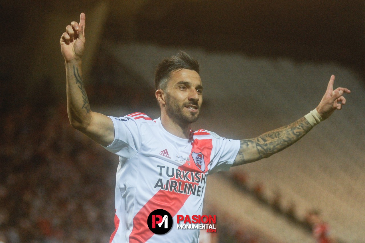¿El reemplazante de Borré? Scocco fue titular en el entrenamiento