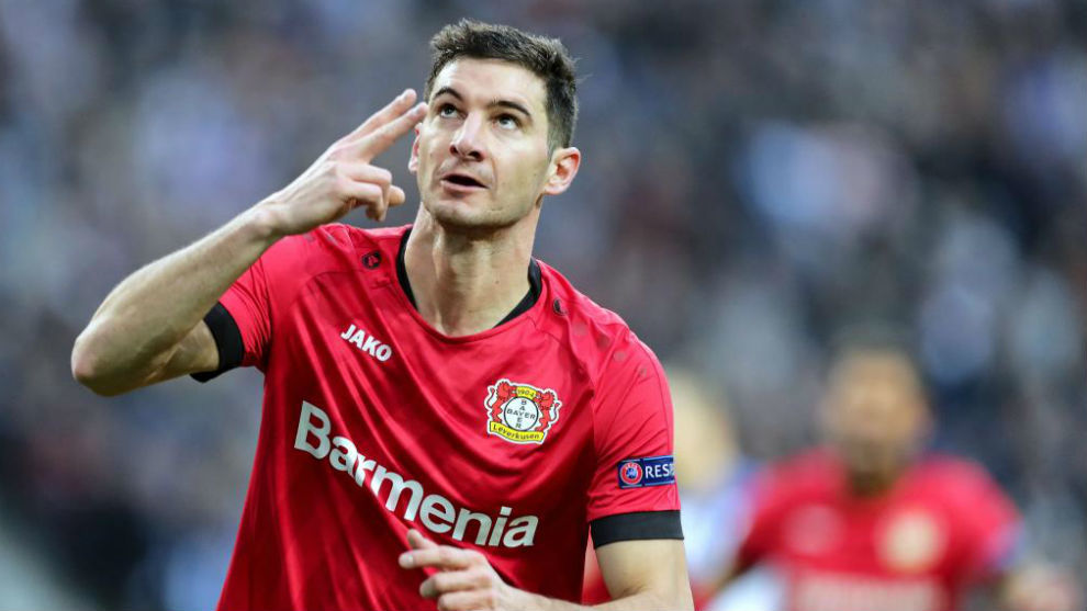 Alario le dejo un mensaje a Borré
