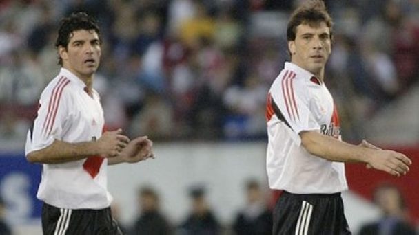Aguilar reapareció y rompió el silencio