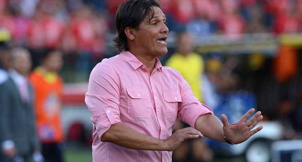 El técnico de Binacional insistió en no cambiar la localía