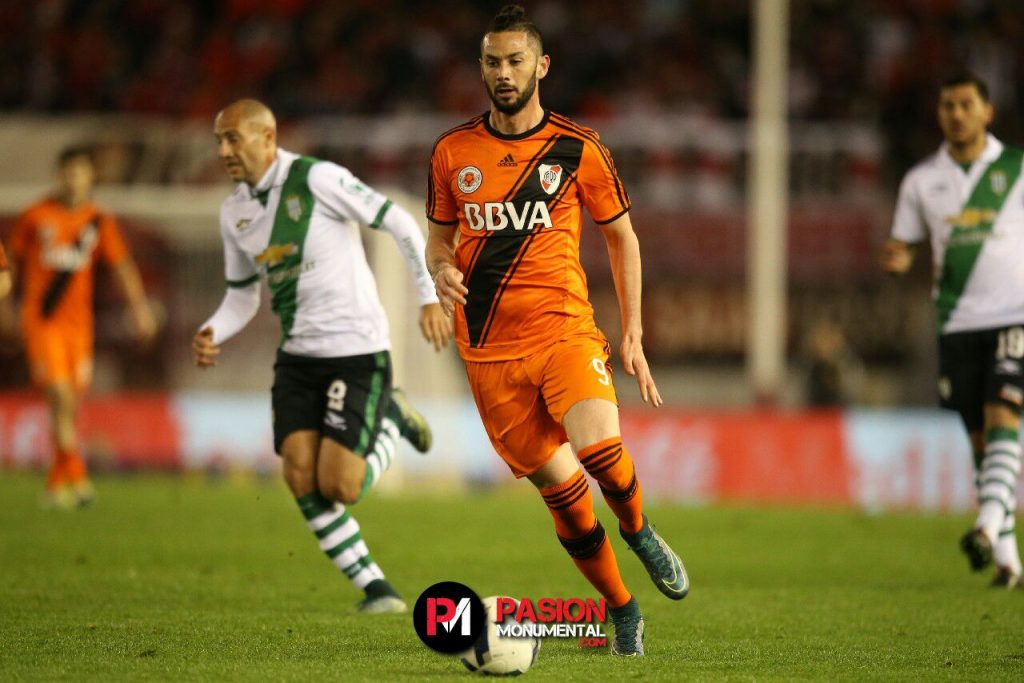 Larrondo recordó su paso por River