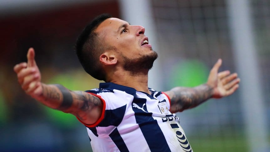 Vangioni cerca de ser refuerzo de un equipo que juega la Libertadores