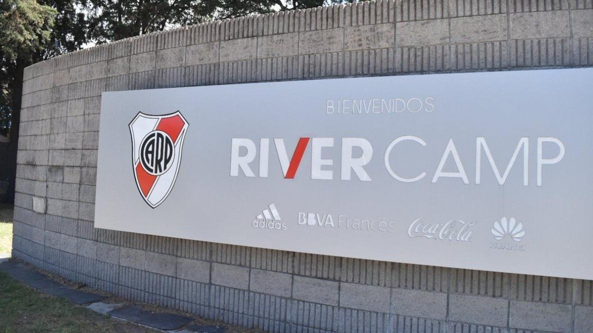 ¿Cómo se transformaría el River Camp para el torneo local?