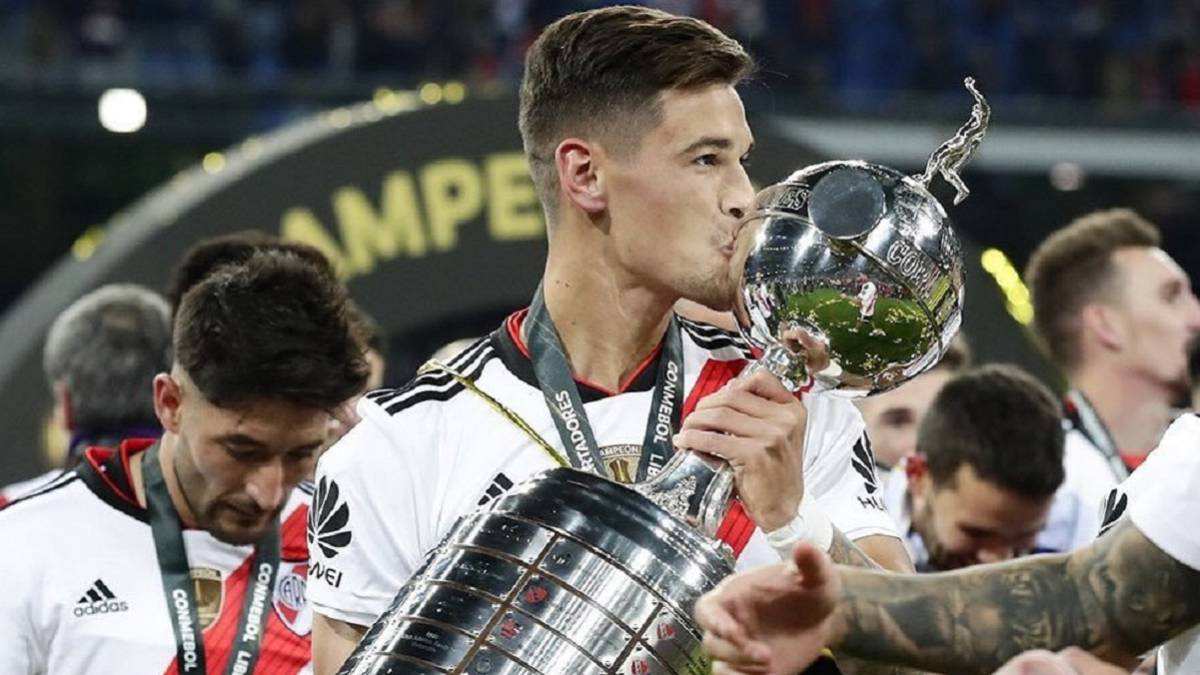 Los héroes de Madrid que recordaron el 9 de diciembre