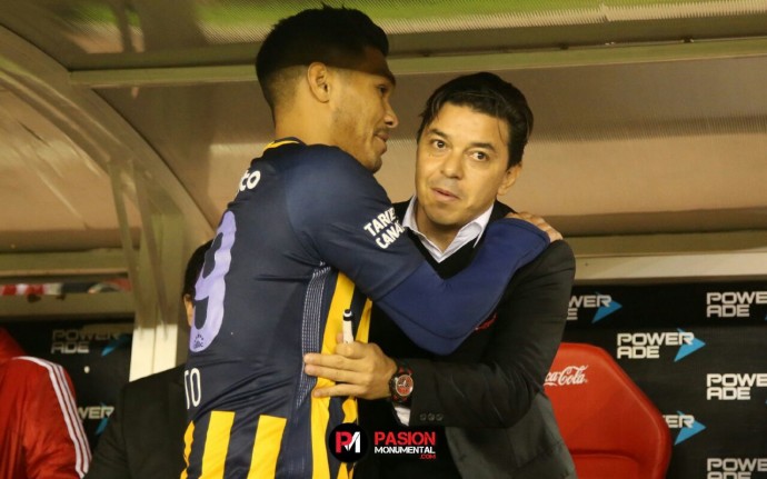 ¡La banca del compatriota! El colombiano ex River que elogió a Jorge Carrascal