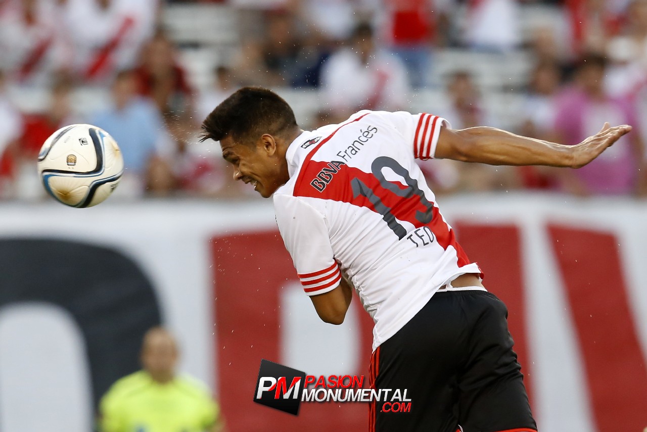 "Piloteo el avión para volver a River"