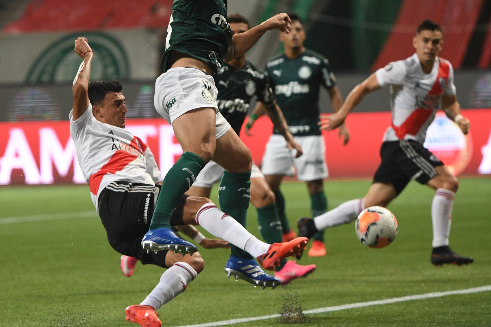 Puntajes vs. Palmeiras