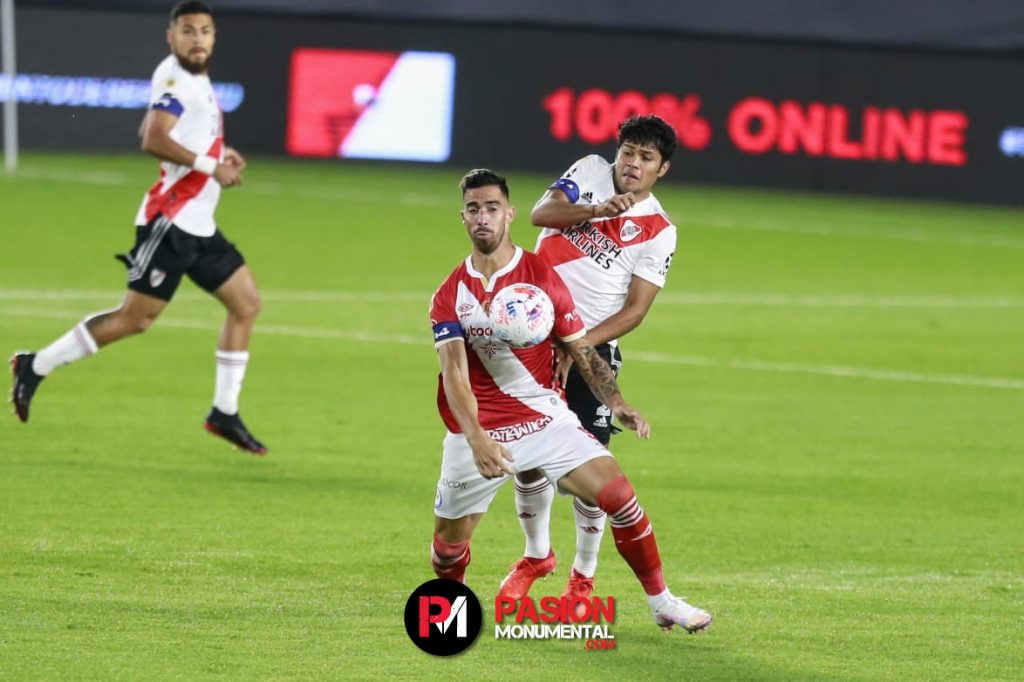 ¡Malas noticias! Se conoció la lesión de Robert Rojas