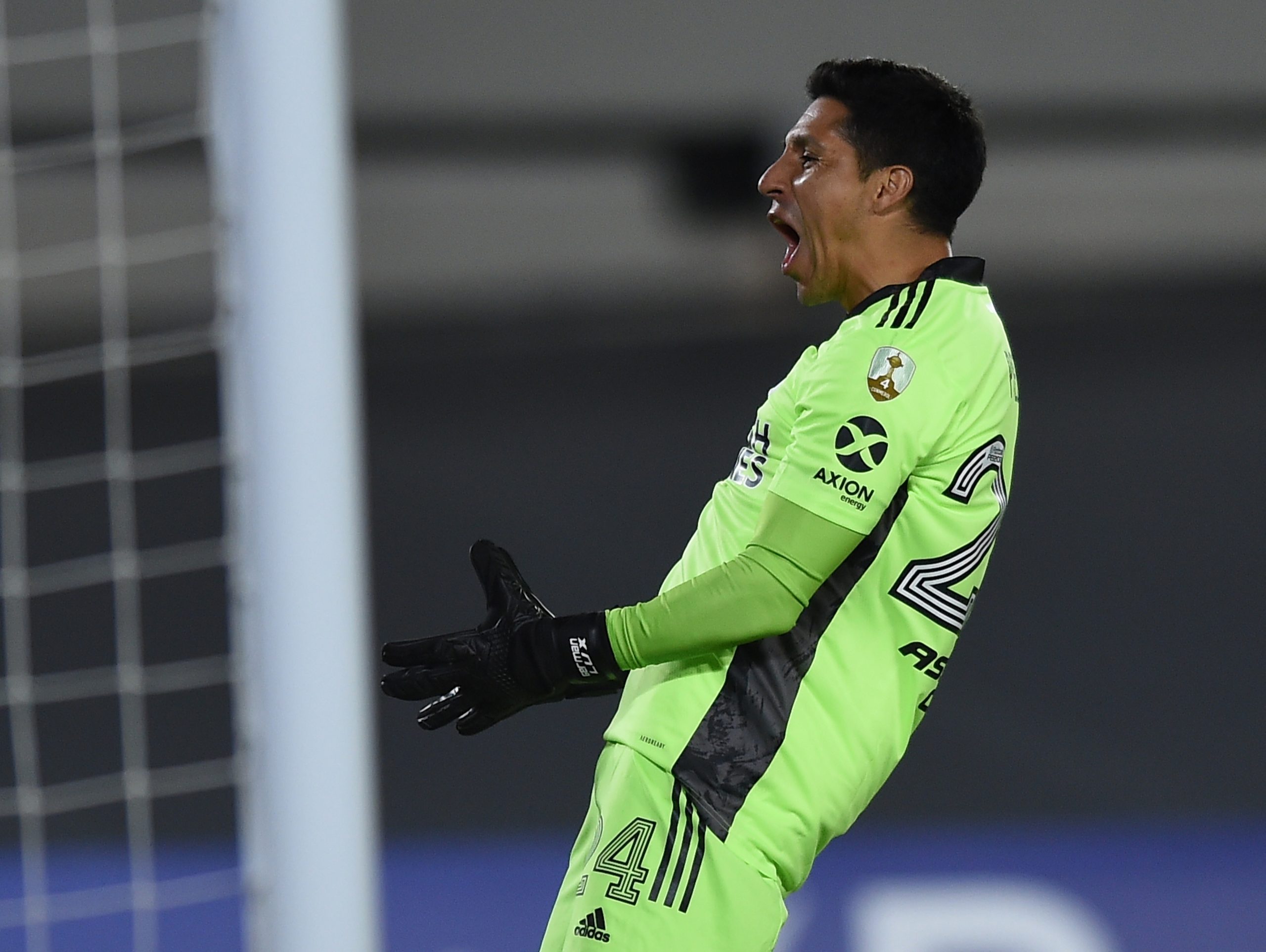 El reconocimiento que tendrá Enzo Pérez por parte de River por haber atajado desgarrado