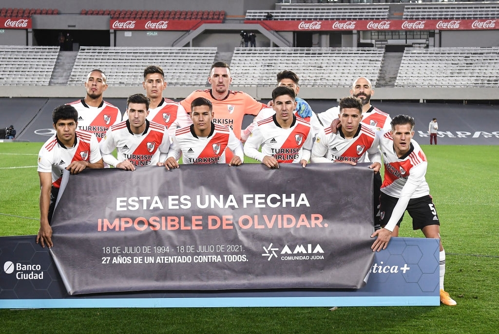 Puntajes vs. Colón