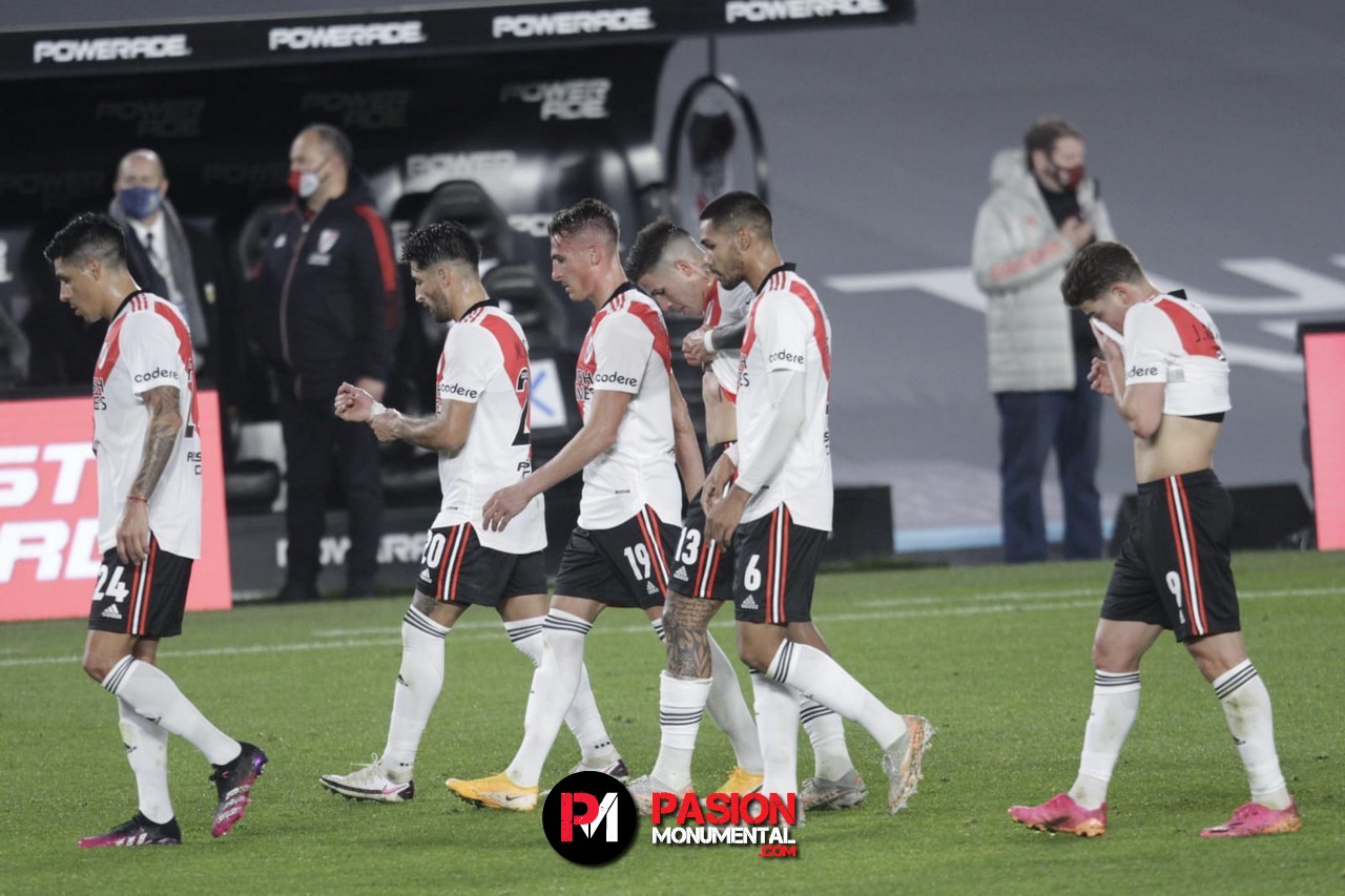 Puntajes vs Vélez