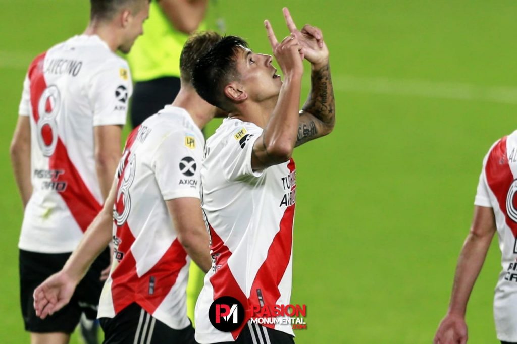 Olympiacos ofertó dos veces por Angileri y en River dieron una respuesta