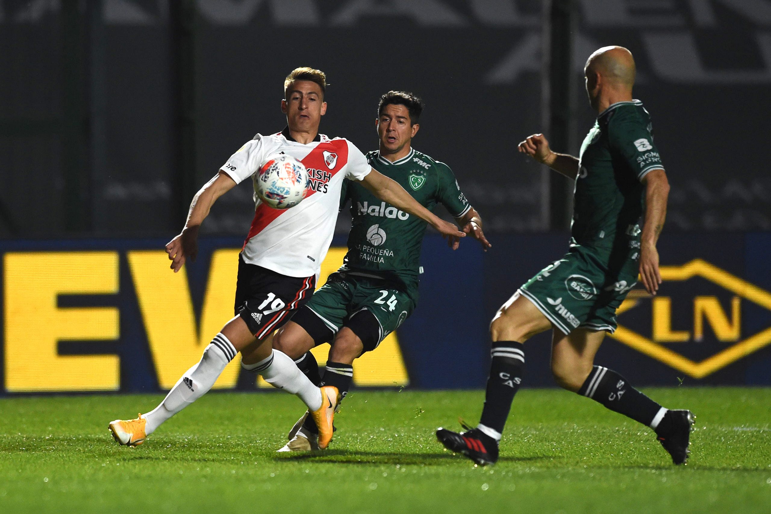 Puntajes vs. Sarmiento