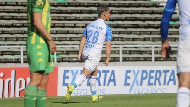 ¡Le pegó desde la casa! Elías López y un golazo para Godoy Cruz