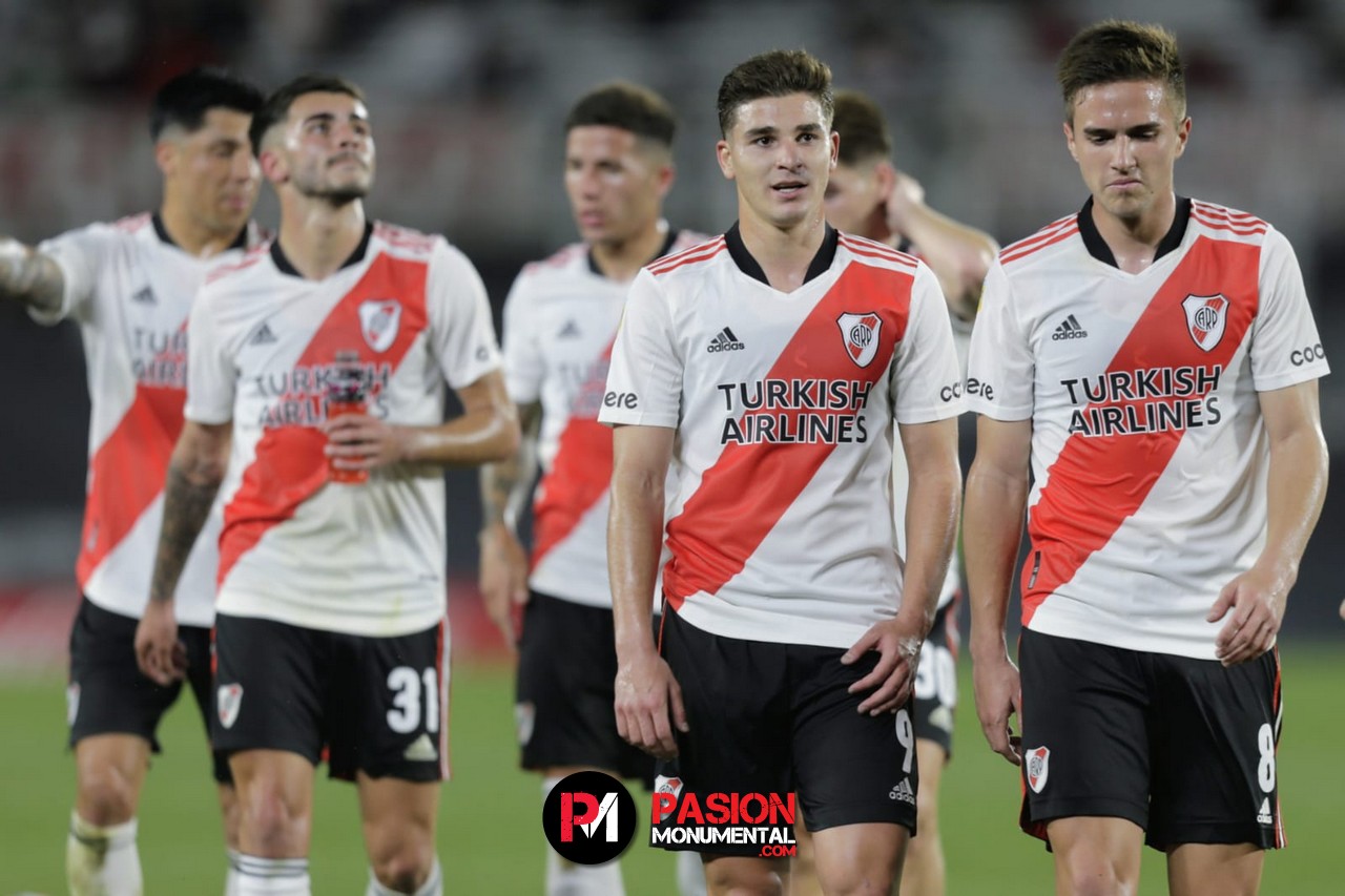 Con una baja sensible, el posible equipo de River para visitar a Talleres