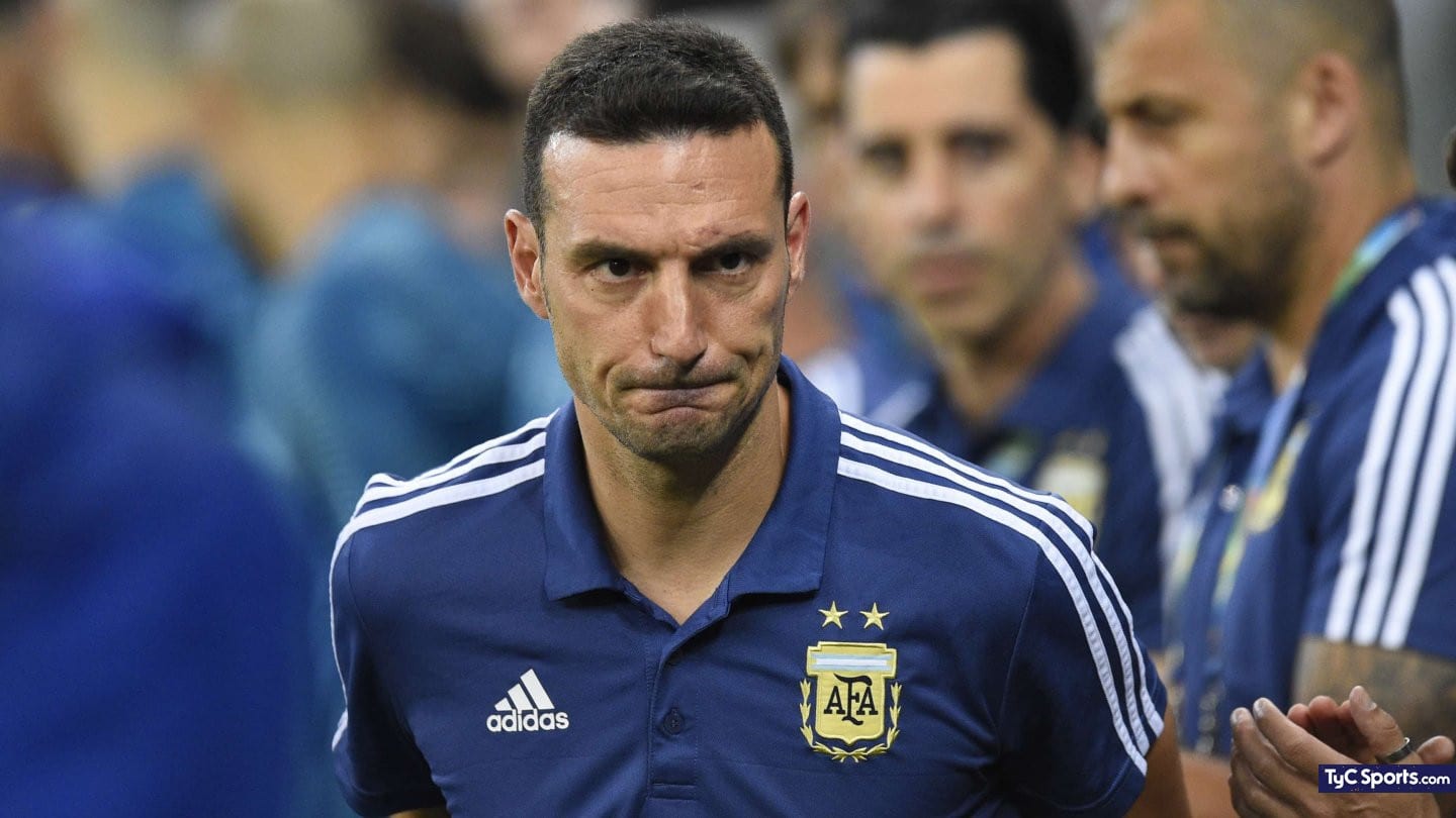 Scaloni: "Si Julián Álvarez sigue en este nivel, da igual dónde juegue"