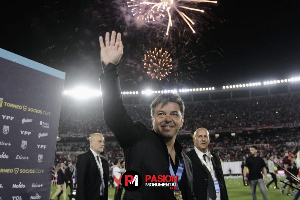 Uruguay insiste por Gallardo y hablan de "señales" por parte del Muñeco