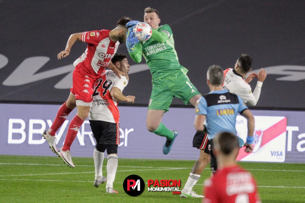 Armani, sobre el privilegio de estar en River y el regreso de Juanfer Quintero