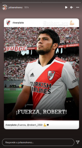 Los futbolistas de River salieron a bancar al Sicario tras su dura lesión