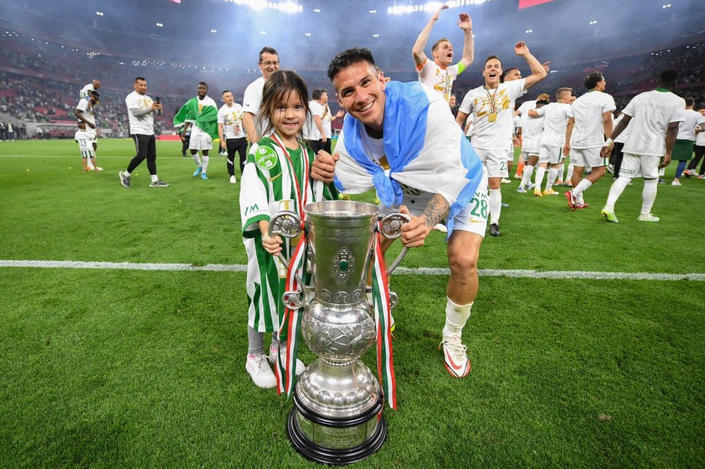 El ex River que volvió a ser campeón en Europa