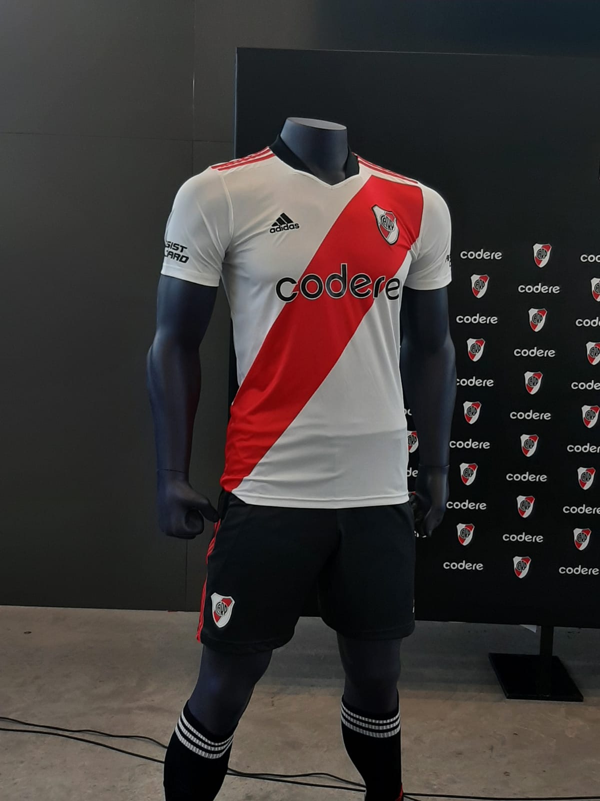 ¡Todo lo que fue la cobertura de Pasión Monumental de las obras del estadio y el lanzamiento del nuevo Main Sponsor!