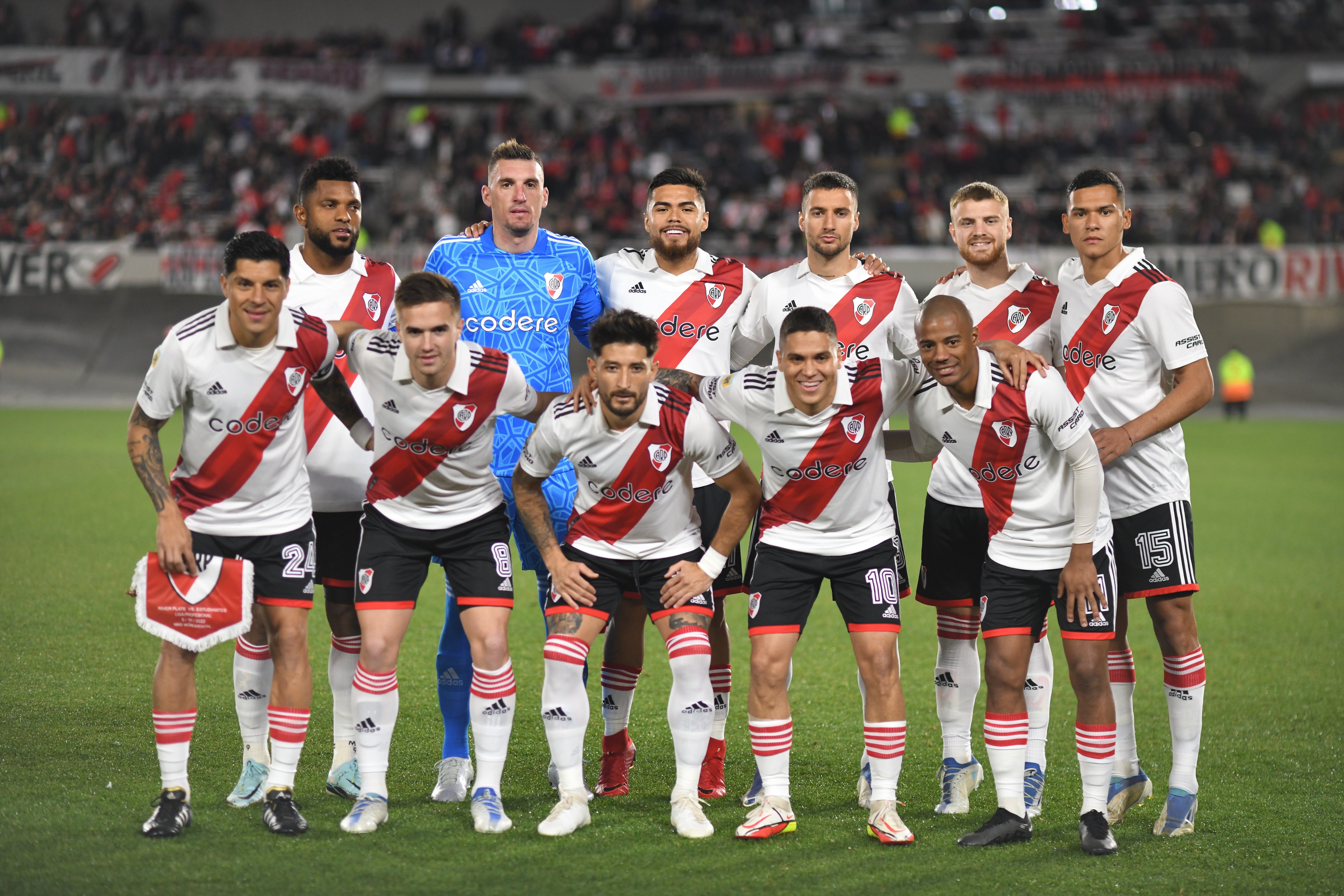 Los puntajes del triunfazo de River ante Estudiantes de La Plata por la Liga Profesional de Fútbol