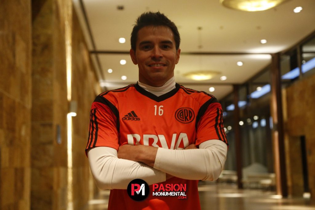 "Lo más importante es que el técnico que venga conozca el mundo River, por eso me gustan Crespo y Demichelis"