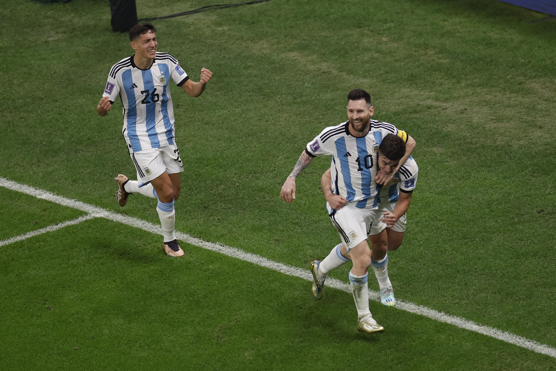 Rendidos ante la Araña: Las tremendas palabras de Scaloni y Messi a Julián Álvarez